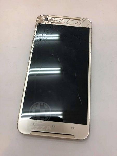 HTC X9面板破裂(947手機維修聯盟 新北新店站)