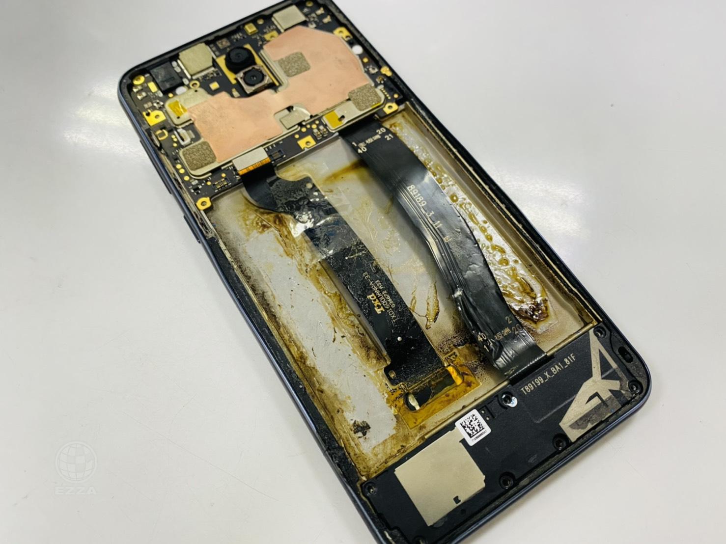 ZenFone5Q自行換電池(947手機維修聯盟 新北新店站