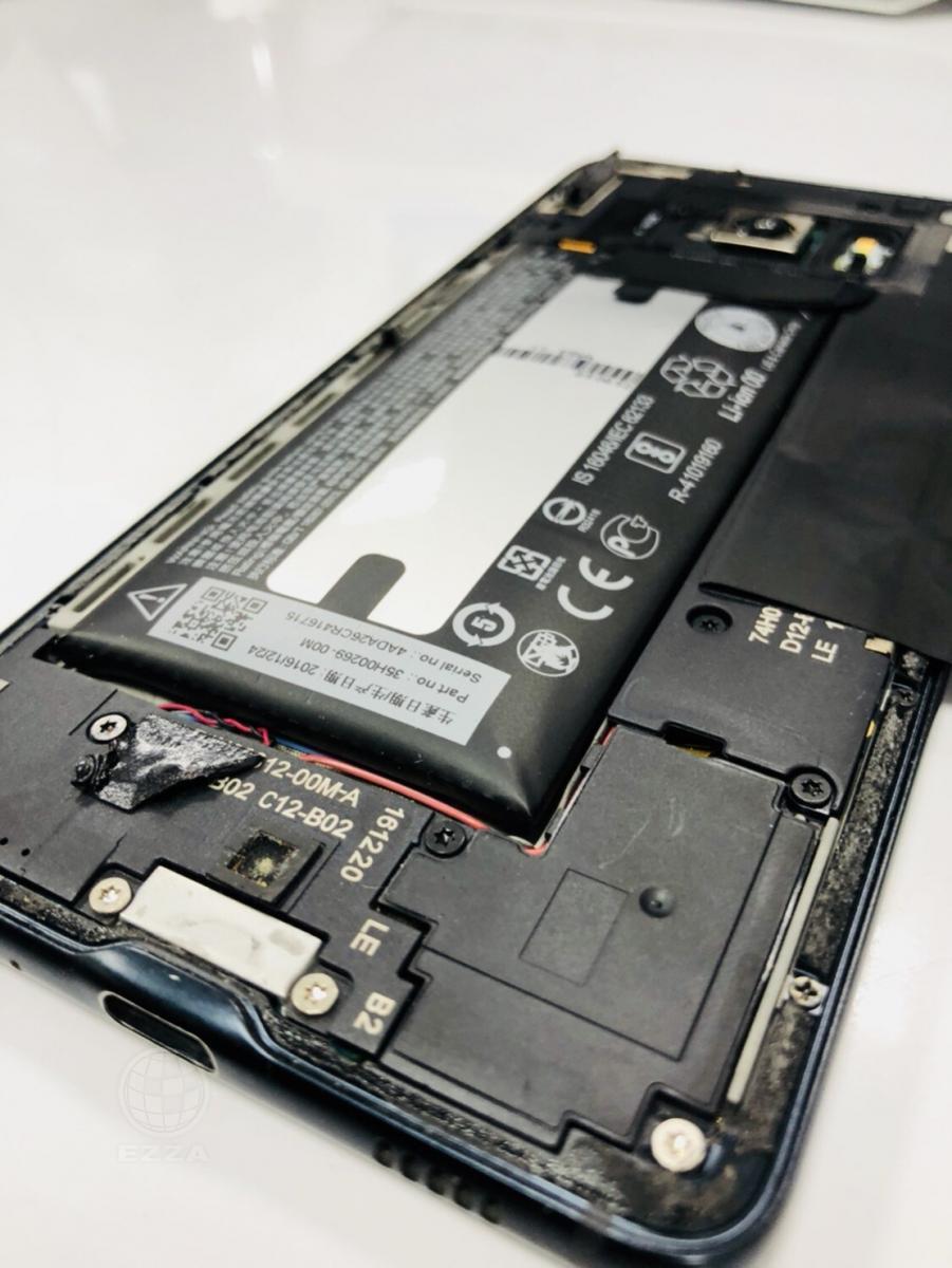 HTC U Ultra電池膨脹(947手機維修聯盟 新北新店