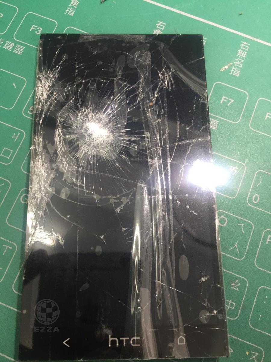 M7螢幕破裂 (947手機維修聯盟 新北新店站)