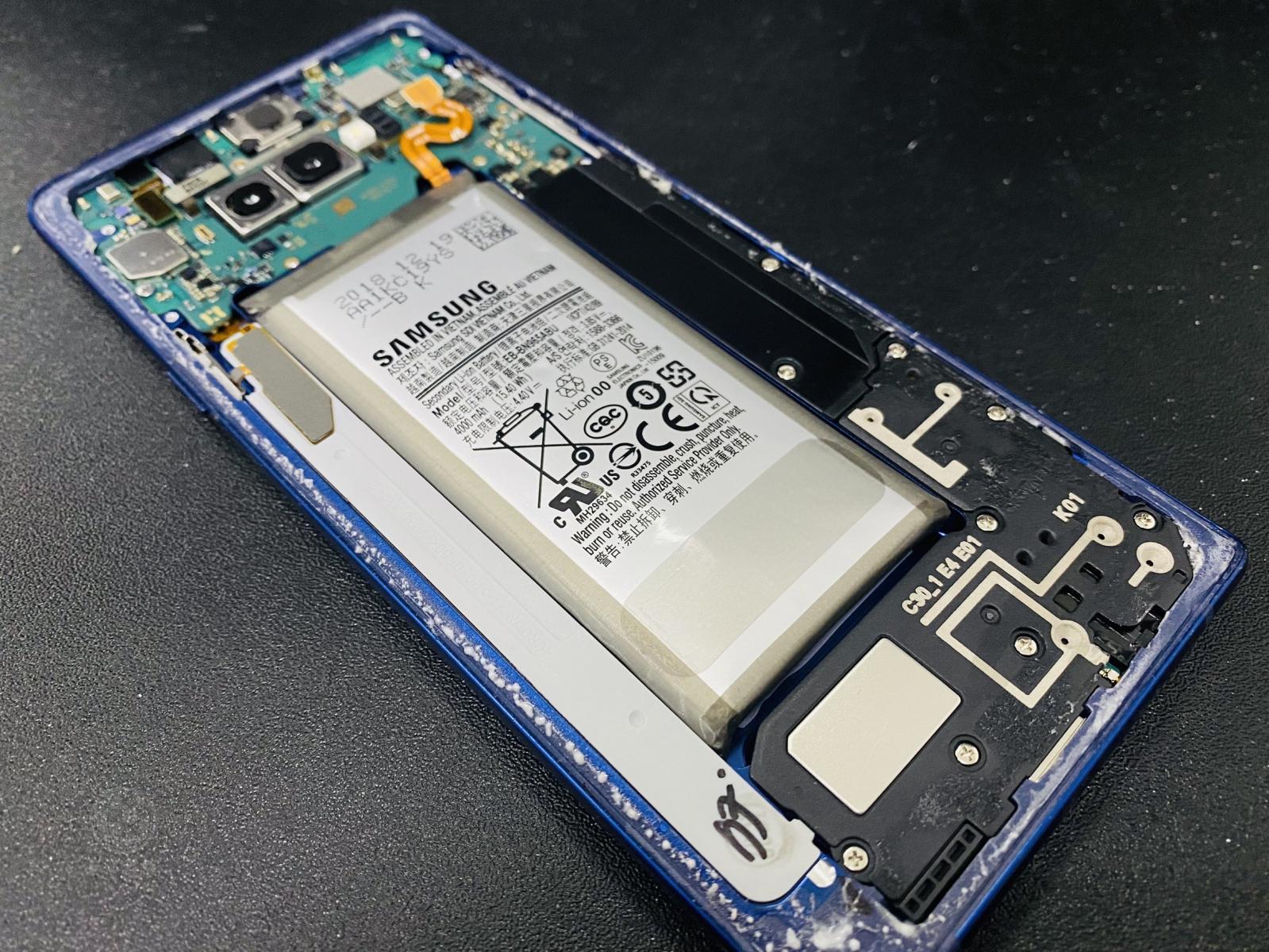 三星NOTE9電池膨脹更換(947手機維修聯盟 新北新店站)