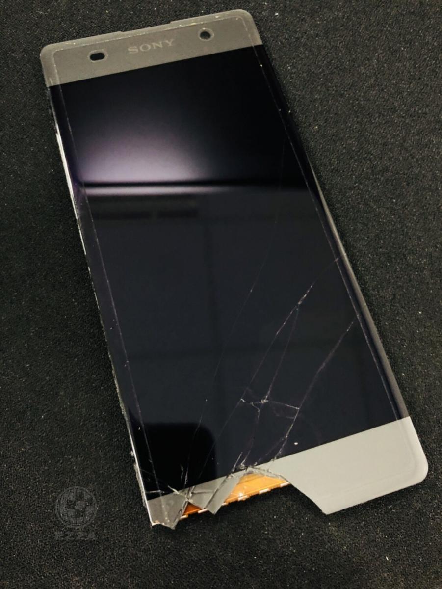 SONY XA面板破裂(947手機維修聯盟 新北新店站)