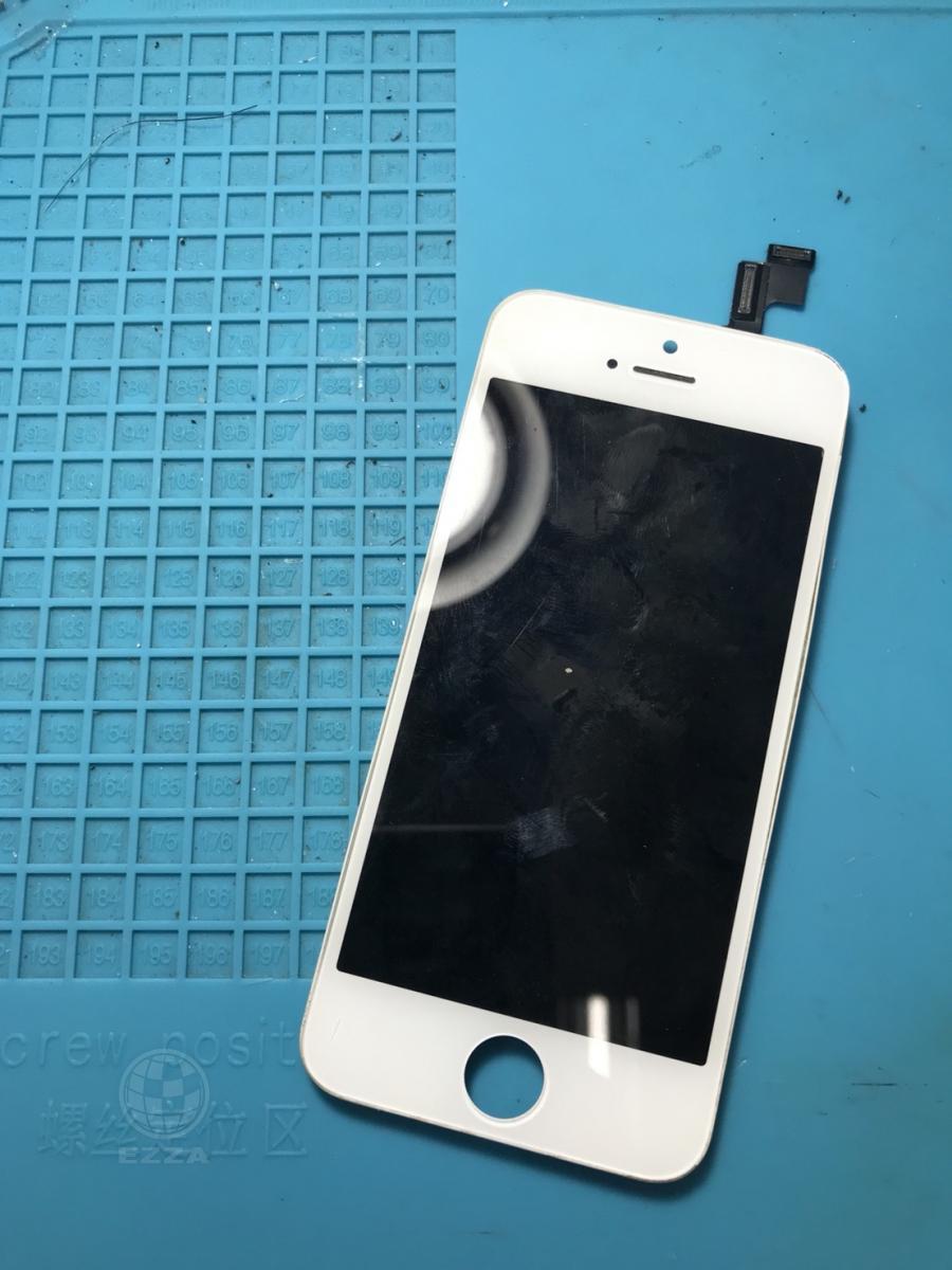 IPHONE 5S顯示異常(947手機維修聯盟 新北新店站)