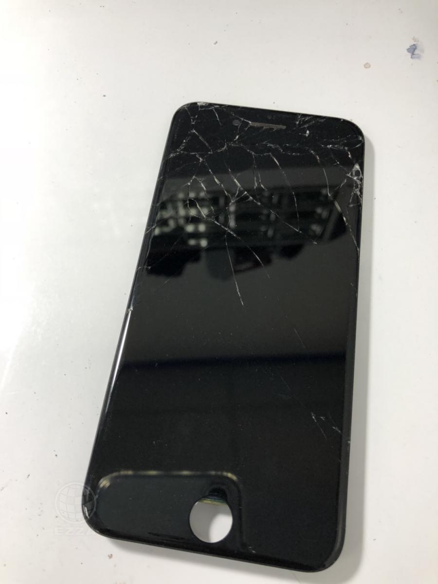 IPHONE7面板破裂(947手機維修聯盟 新北新店站)